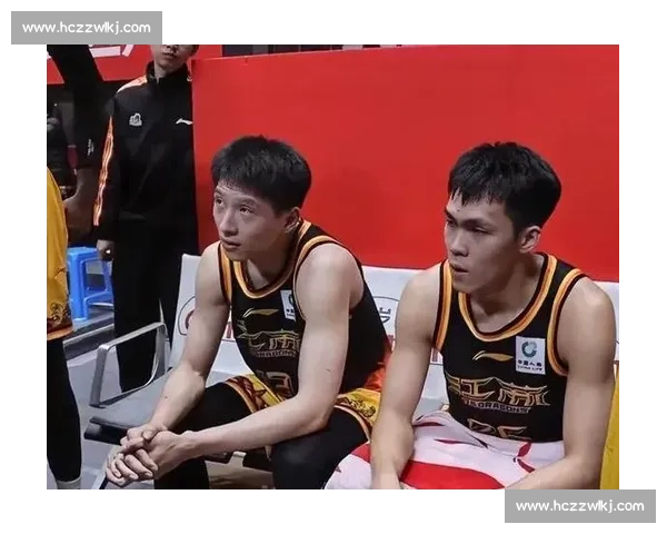 CBA常规赛焦点战新疆男篮主场迎战广州队争夺季后赛主动权