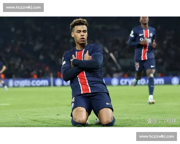 巴黎圣日耳曼联对阵曼联巅峰对决欧陆豪门激情碰撞赛场风云再起球迷瞩目